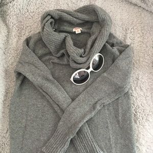 Grey Knitted Cowl Neck Pullover Sweater! Comfy!!